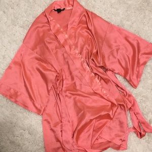Victoria’s Secret Coral pink satin Kimono Robe S/M